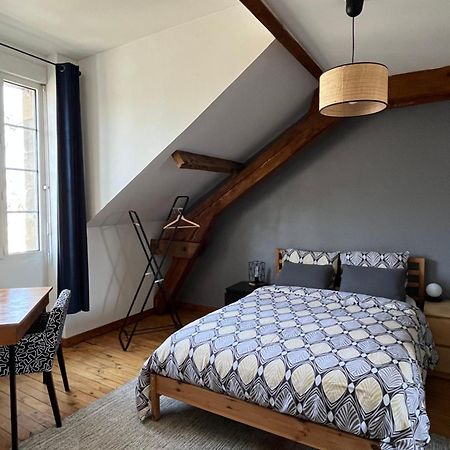 Duplex De Charme En Centre Ville Avec Terrasse Brive-la-Gaillarde Luaran gambar