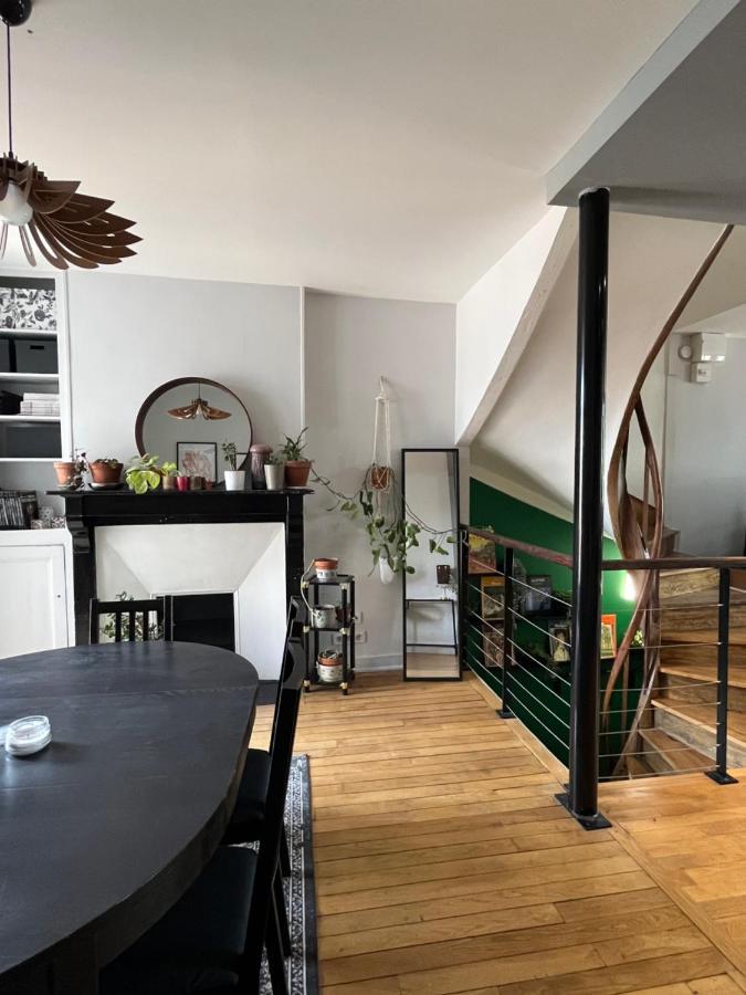 Duplex De Charme En Centre Ville Avec Terrasse Brive-la-Gaillarde Luaran gambar